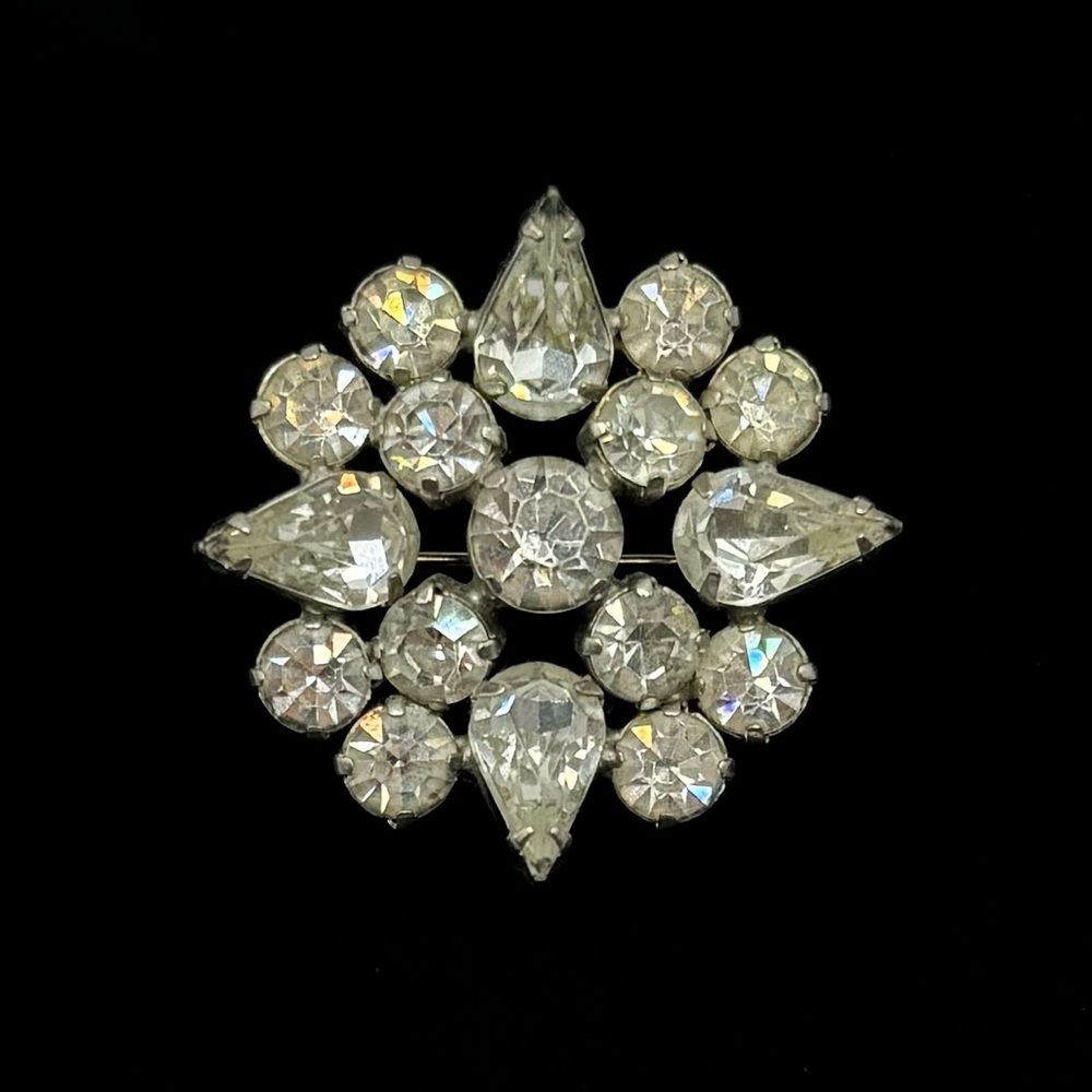 LA REL Vintage Crystal Brooch